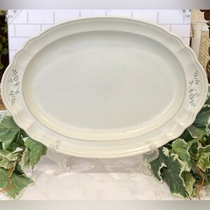 Pfaltzgraff Heirloom 14” Oval Serving Platter 016